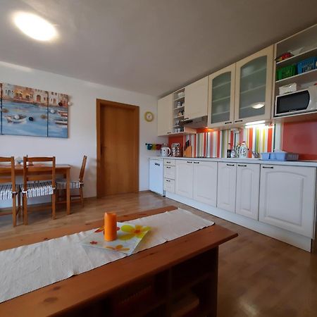 Apartman Lesna Nova Lesna Bagian luar foto