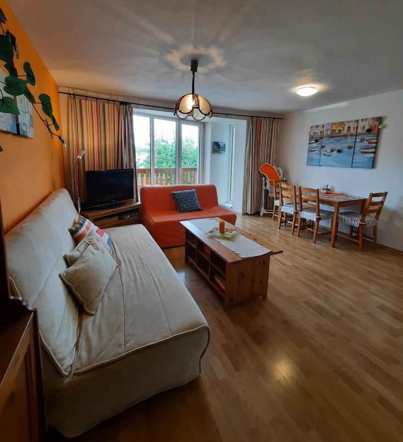 Apartman Lesna Nova Lesna Bagian luar foto
